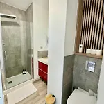 דירה Centre - Acces Piscine - 300m De La לה גרנד מוט