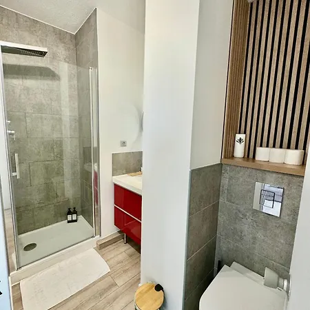 شقة Centre - Acces Piscine - 300m De La لا غراند موت